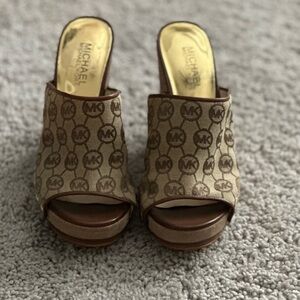 Michael Kors Belinda Mule (mocha)